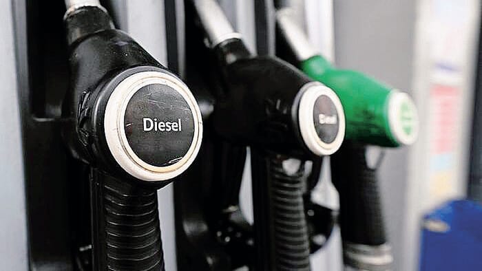 Diesel, lo sconto c’è ma non si vede: già «bruciato» dai continui aumenti