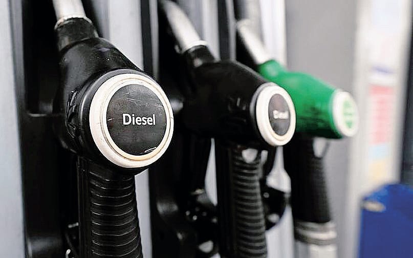 Diesel, lo sconto c’è ma non si vede: già «bruciato» dai continui aumenti
