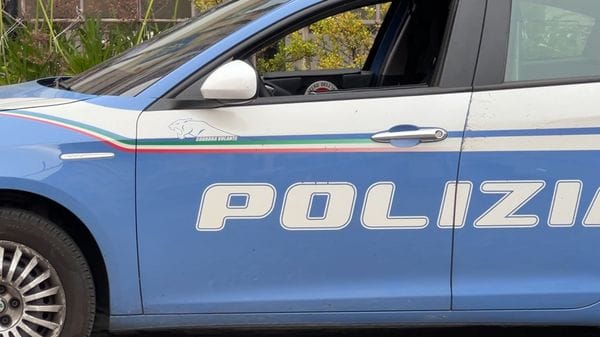 Bergamo, minacce e danni davanti a un parrucchiere in via Quarenghi: cinque denunciati