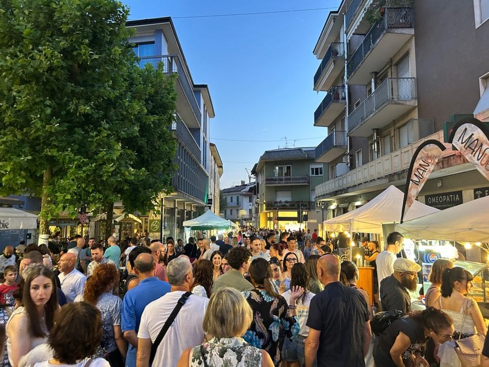 Musica, sport e sapori hanno acceso Osio Sotto: festa anche allo stand de L’Eco Café