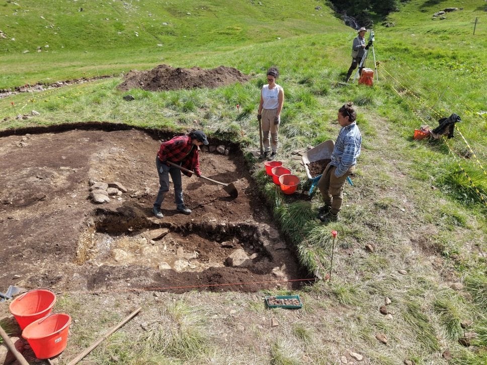 Villaggio minerario e incisioni rupestri: Carona apre il suo museo archeologico 