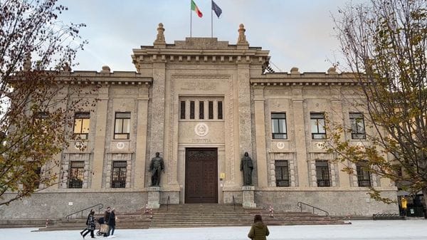 Trovata morta in casa a Carvico: disposta l’autopsia per una donna di 86 anni