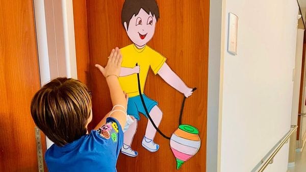 Gli Amici della Pediatria portano il mare e la montagna in ospedale