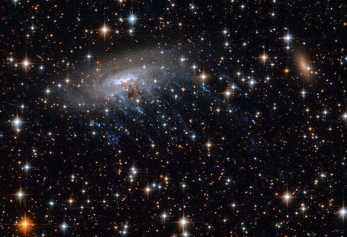 Osservato il 'furto' di gas che spegne le galassie lontane  