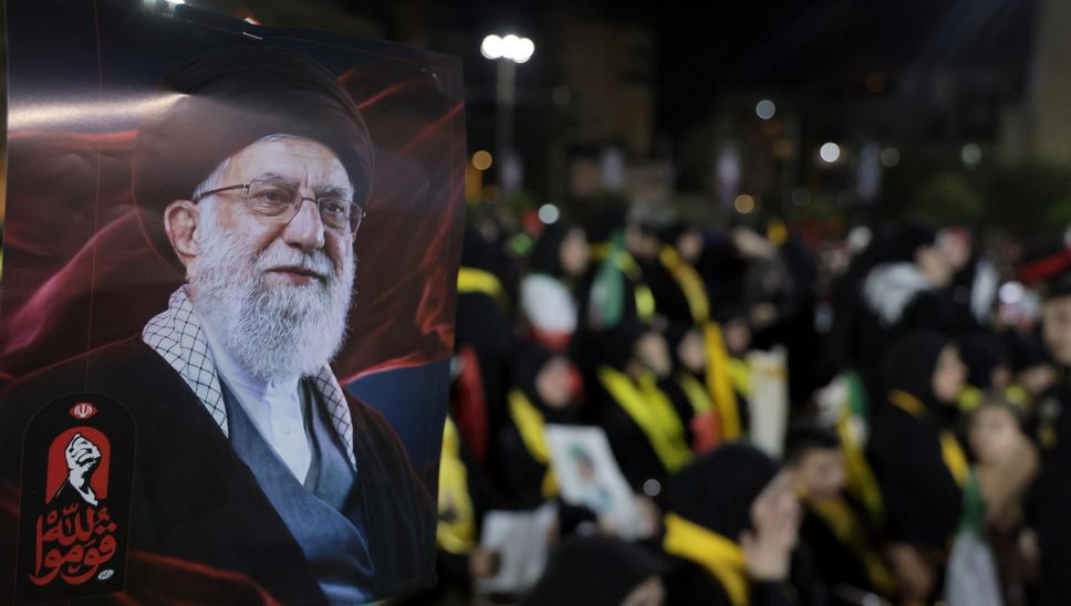 Usa e Iran tra sogni e ritorno delle bombe