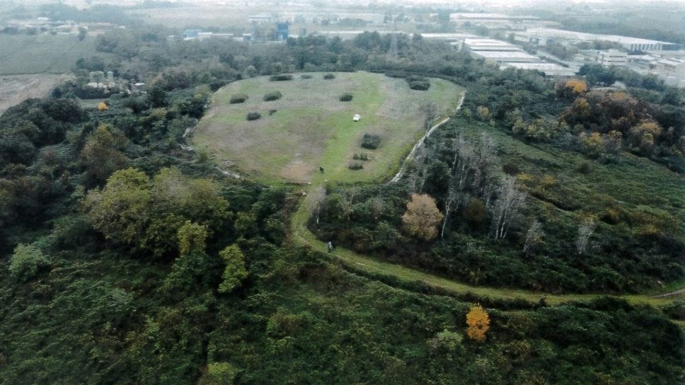 L’ex discarica rinasce green con il solare: da costo a risorsa 
