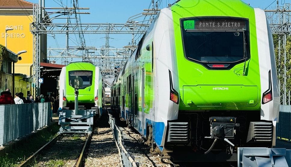 Treni, uno su dieci è «bocciato», tornano i bonus per i pendolari