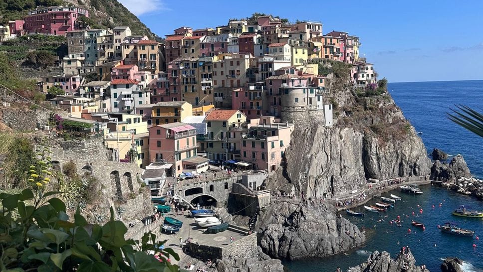 Malore in mare, muore a 60 anni sotto gli occhi della moglie: «Alessandro, grande cuore»