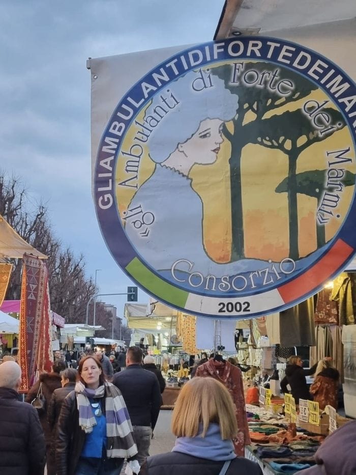 L’originale Consorzio de Gli Ambulanti di Forte dei Marmi® a Sarnico e San Pellegrino Terme il 14 e 16 agosto
