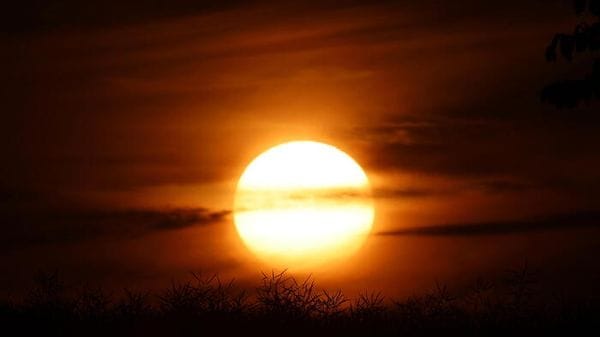 Ue, sistema elettrico stabile, preparativi per l'eclissi