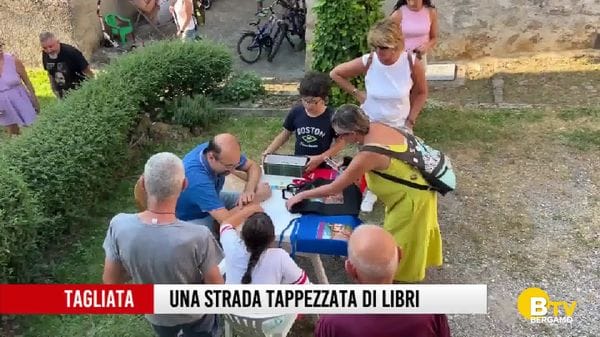 A Tagliata di Costa Serina una strada lastricata di libri