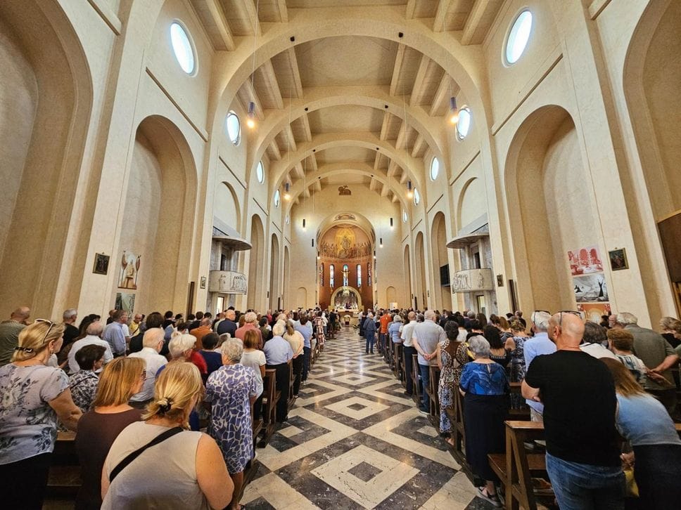 Funerali di Alessandro Besana, l’ultimo saluto a Bergamo: «Sandro, un dono grande per tutti»