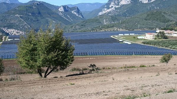 Rapporto Camera, rinnovabili coprono 20% dei consumi energia, al 2030 serve il doppio