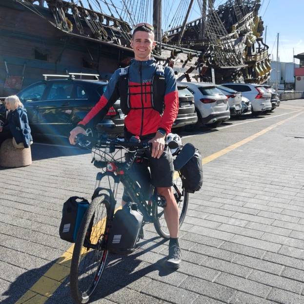 Fabio Colleoni e la sua Italia in bici: 58 giorni, 4.500 chilometri e 40 chili di bagaglio