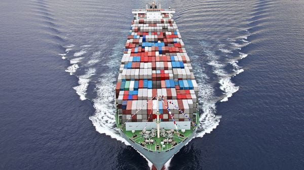 Come Hormuz ha stravolto in poco tempo il trasporto merci