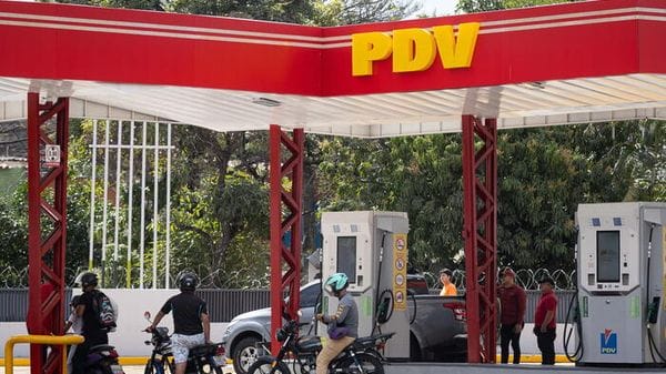 Il Venezuela concede le licenze per il gas a tre imprese straniere