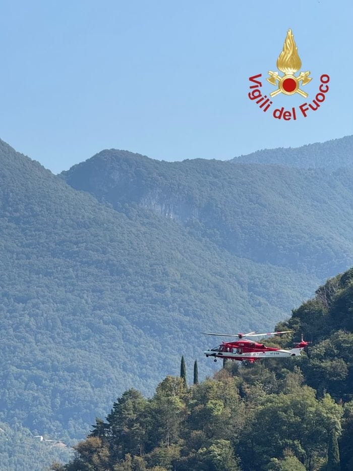 Lenno, si tuffa dalla barca e non riemerge: sospese le ricerche per un 21enne residente in Bergamasca