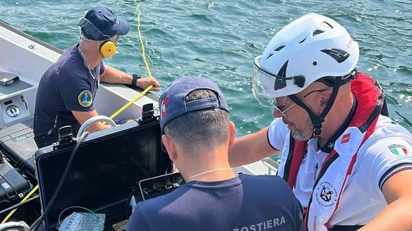 Disperso nel lago di Como, proseguono le ricerche del 21enne bergamasco