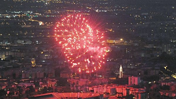 Borgo Santa Caterina in festa: stasera ci sono i fuochi d’artificio