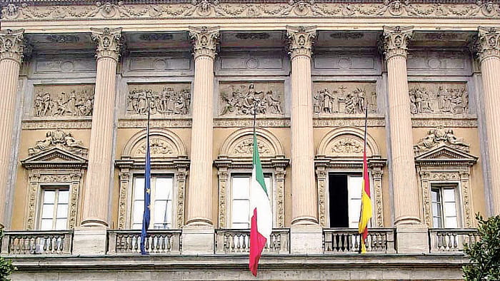 https://storage.ecodibergamo.it/media/photologue/2026/8/17/photos/cache/furti-e-degrado-in-bergamasca-ci-sono-i-vicini-sentinelle_6f5124f6-8a97-11f1-becc-c995854bca90_1920_1080_v3_large_16_9.jpg