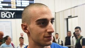 «Dezza, la forza è nella testa. Nonostante quel taglio...» - Il rientro a Bergamo, video