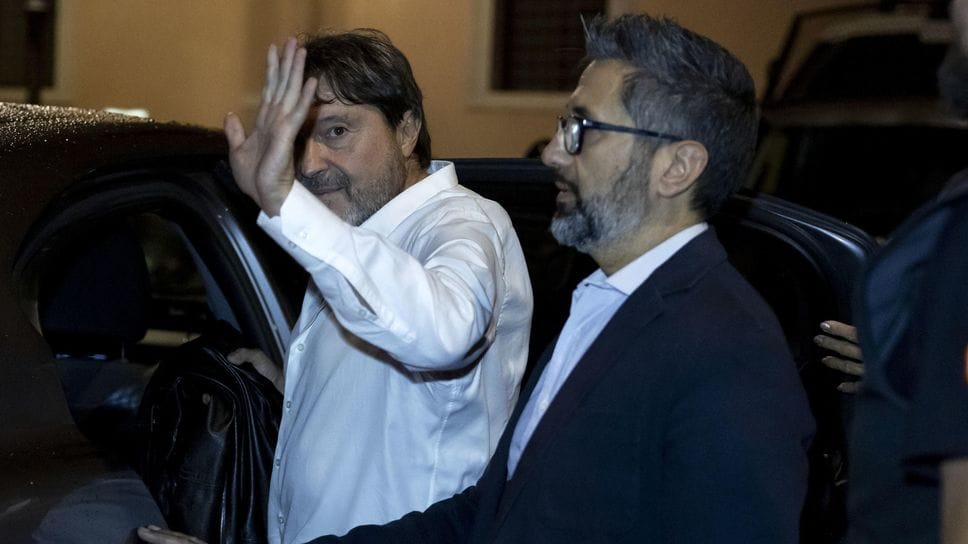 Lo scontro su Report, cosa c’è in gioco