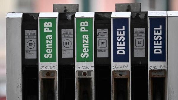 Continua il rialzo del prezzo del gasolio, in autostrada 2,178 euro al litro