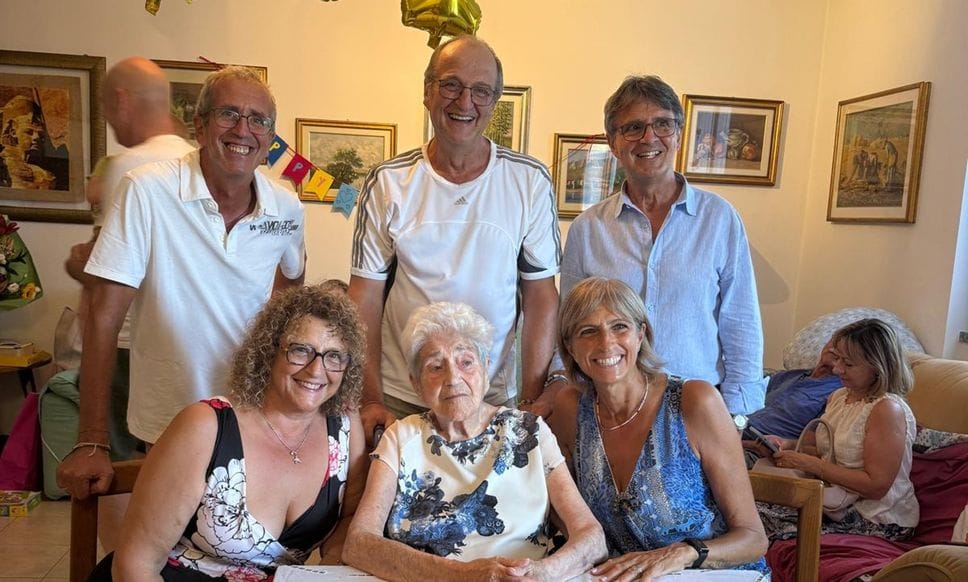 Salvò una bimba ebrea, ora è giusta tra le nazioni: i 101 anni di Marina, decana di Calolzio