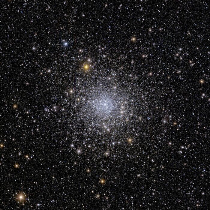 Stelle senza età, dovrebbero essere antichissime ma sembrano giovani  