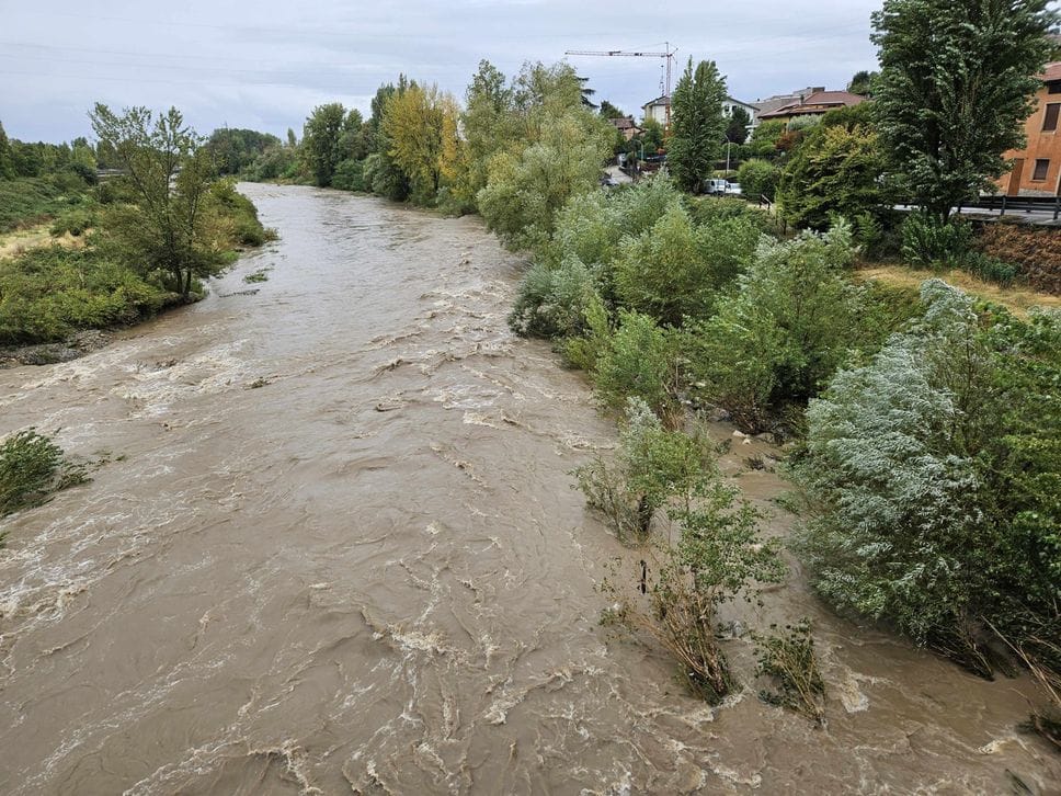 Bergamasca sotto la pioggia, sulle Orobie accumuli record  fino a 250 millimetri: le previsioni
