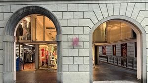 «Prima la minaccia in negozio, le scuse il giorno successivo»
