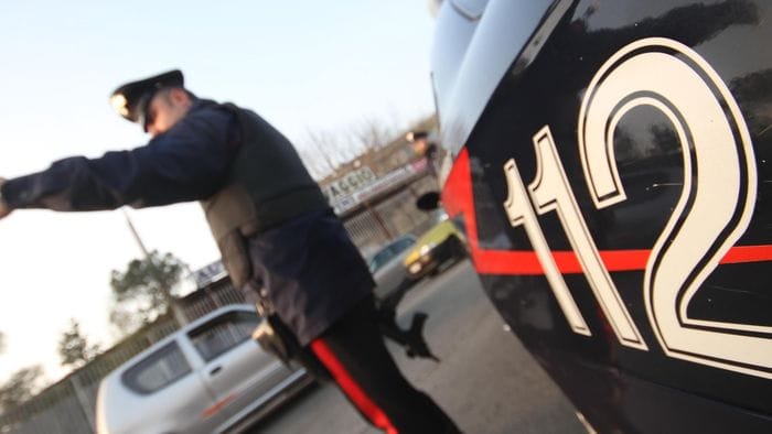 aggredisce una donna in via carnovali e le ruba il cellulare arrestato da Ecodibergamo.it aggredisce una donna in via carnovali e le ruba il cellulare arrestato
