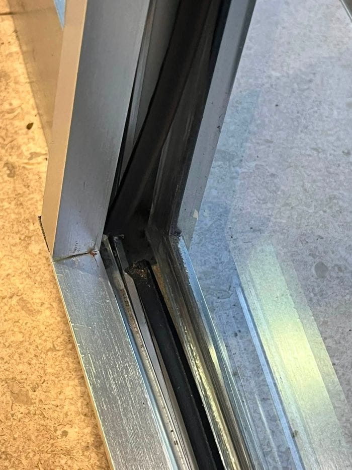 Nuovo tentativo di furto al Panificio Tresoldi a Bergamo: «Dormiremo in negozio»
