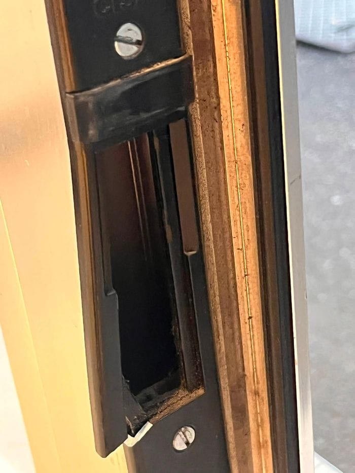 Nuovo tentativo di furto al Panificio Tresoldi a Bergamo: «Dormiremo in negozio»