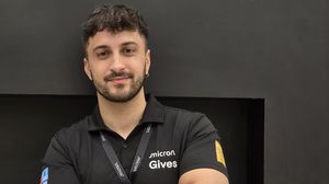 Da pizzaiolo alla Micron, oggi lavora nell’IA a Singapore