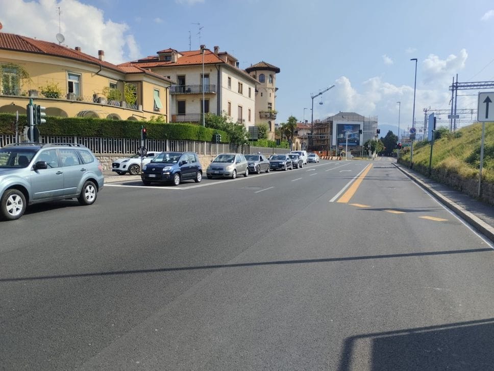 E-Brt, cambia la viabilità tra via Baschenis e via San Giorgio: prime modifiche per il cantiere - Foto