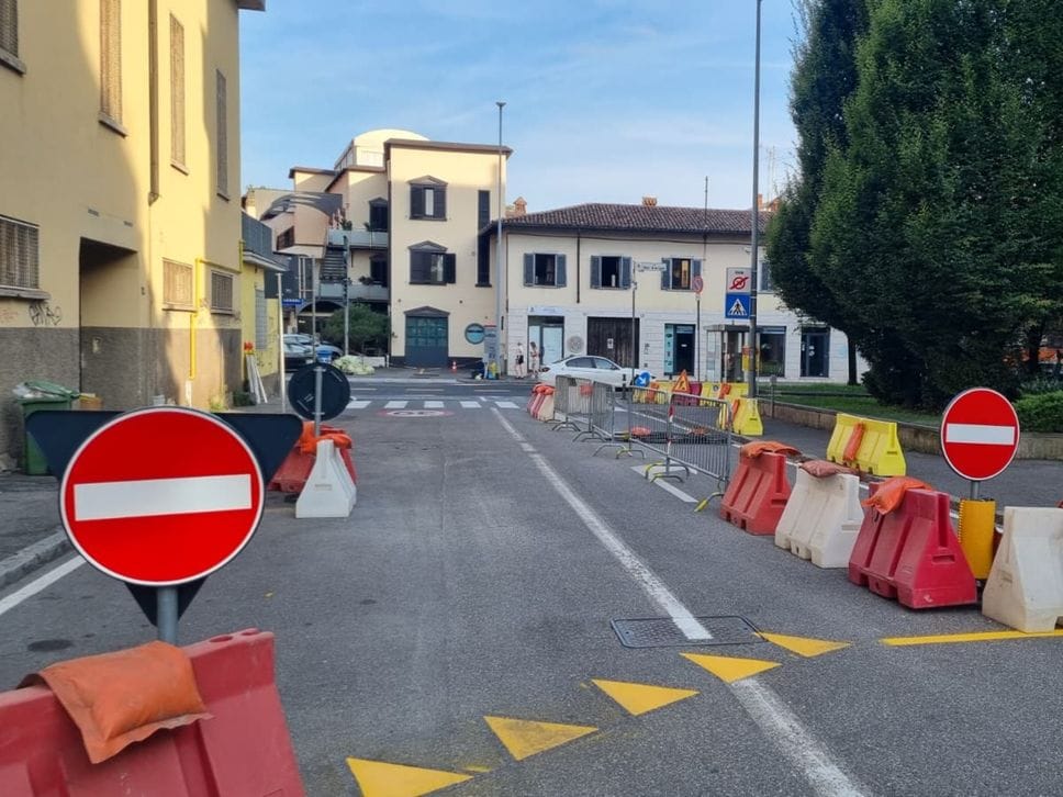 E-Brt, cambia la viabilità tra via Baschenis e via San Giorgio: prime modifiche per il cantiere - Foto
