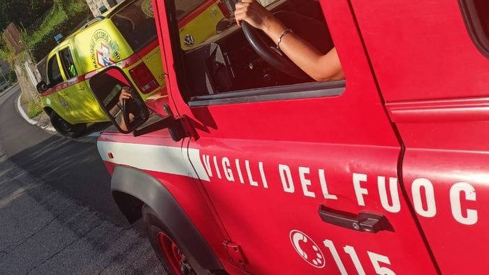 https://storage.ecodibergamo.it/media/photologue/2026/8/24/photos/cache/foppolo-incidente-con-un-ultraleggero-di-simone-moro-illesi-pilota-e-vicesinda_3b1d06c2-9fd8-11f1-80b1-329524cc7c76_1920_1080_v3_large_16_9.jpeg