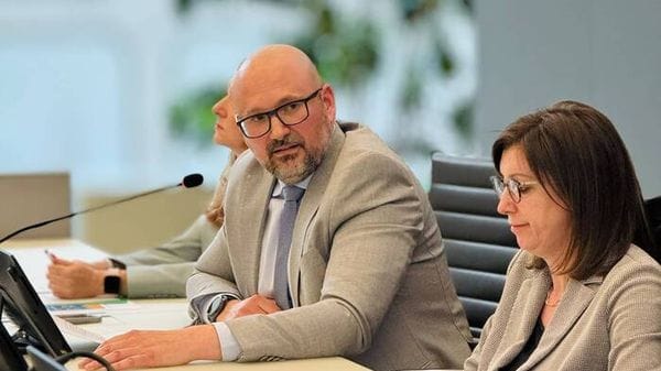 Pd, 'in Lombardia Terna lavora a 27 stazioni per alimentare datacenter'
