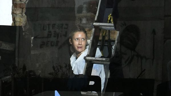 Reperti ossei in Borgo Santa Caterina, trovato anche un teschio: ricerche anche nella mattinata