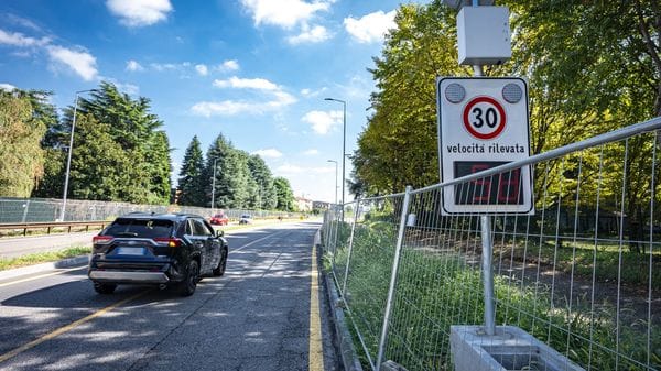 Avanza il cantiere in via Autostrada a Bergamo: cambia la viabilità