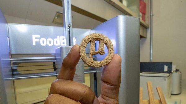 Biscotti commestibili a partire dalla plastica delle bottiglie