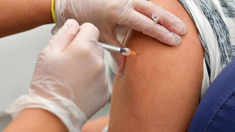 Vaccino anti difterite, in Bergamasca copertura al 96,5%: «Sicuro ed efficace» 