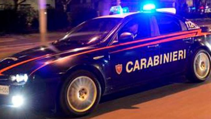 https://storage.ecodibergamo.it/media/photologue/2026/8/27/photos/cache/botte-alla-compagna-a-sorisole-poi-ai-carabinieri-non-ha-altro-posto-dove-star_fb7343c8-a1f9-11f1-b0f5-7a79546e73fa_1920_1080_v3_large_16_9.jpg