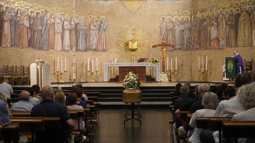 «Ognuno di noi ha un suo scatto nel cuore». A Bergamo l’addio a Gianni Limonta