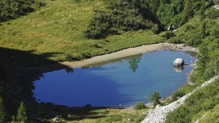 https://storage.ecodibergamo.it/media/photologue/2026/8/28/photos/cache/il-laghetto-dello-spigorel-e-tornato-a-riempirsi-ha-raggiunto-i-quattro-metri_c6b96bb6-a2ae-11f1-80b1-329524cc7c76_1920_1080_v3_large_16_9.jpg