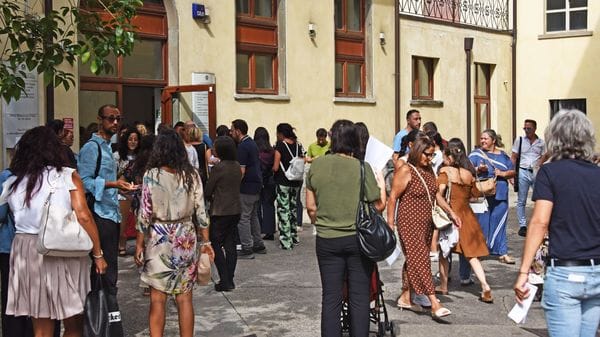 Personale Ata, 874 posti da coprire con i precari: «Paga bassa e caro casa»