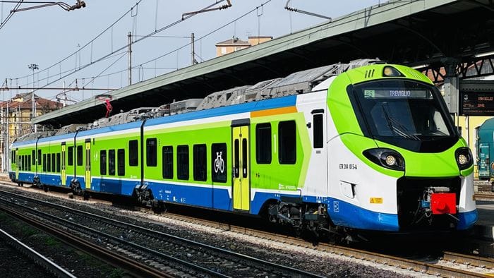 treni dal 1176 settembre scattano i rincari di ticket e abbonamenti da Ecodibergamo.it treni dal 1176 settembre scattano i rincari di ticket e abbonamenti