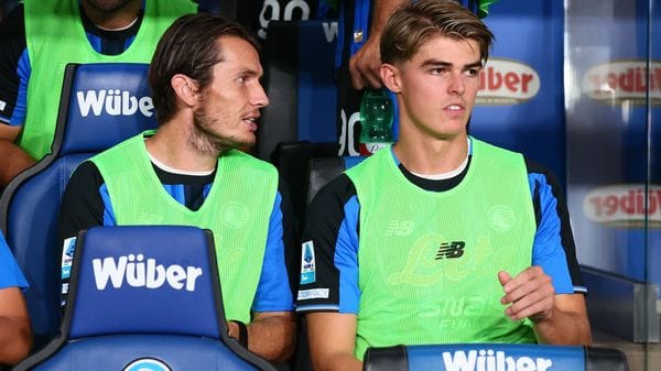 Il prof. Caudano, la partita con l’Hapoel e le  riflessioni sul futuro di Marten de Roon