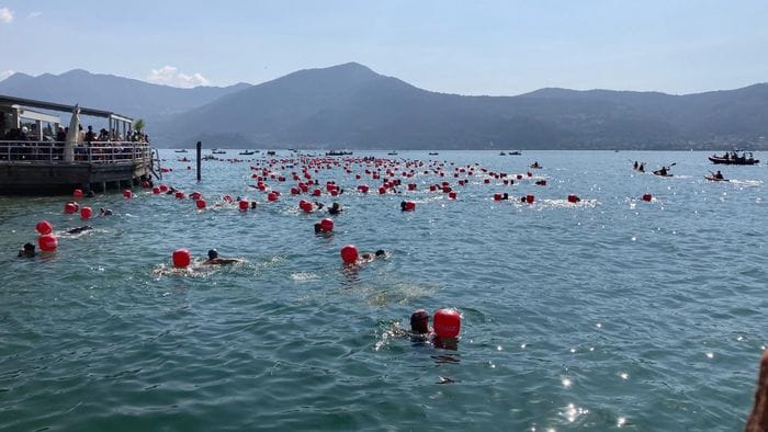 https://storage.ecodibergamo.it/media/photologue/2026/8/30/photos/cache/in-piu-di-500-per-la-traversata-del-lago-diseo_105e2e3e-a46f-11f1-80b1-329524cc7c76_1920_1080_v3_large_16_9.jpeg